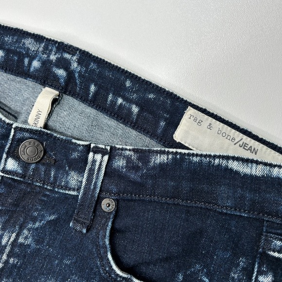 Rag & Bone | Acid Wash Stretchy Denim Size 30 - Picture 5 of 6